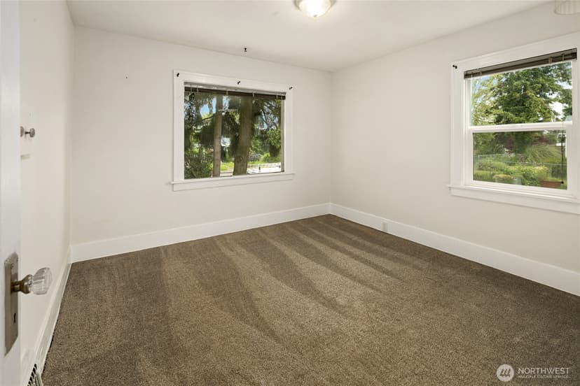 Property photo for 6315 Yakima Avenue, Tacoma photo 17