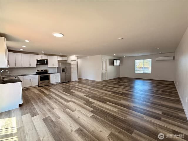 Property photo for 117 N Wynoochee Drive SW, Ocean Shores photo 4