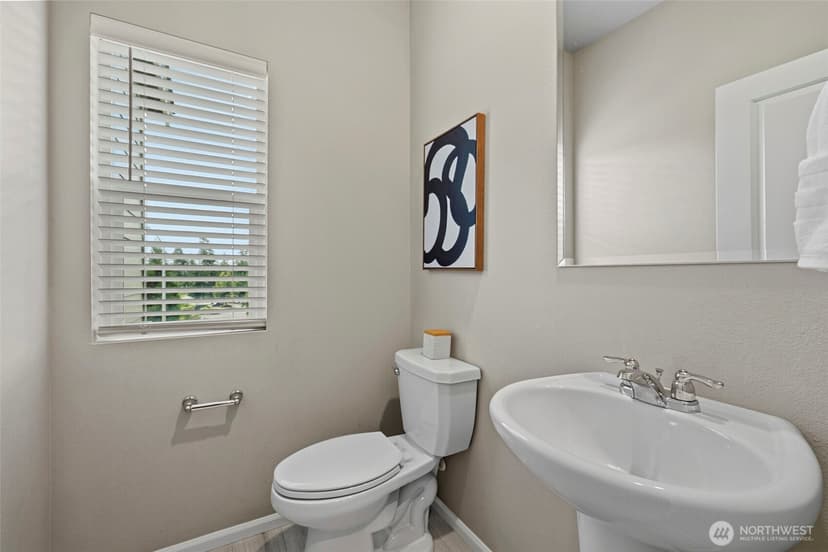 Property photo for 17541 110th Avenue E #C, Puyallup photo 10