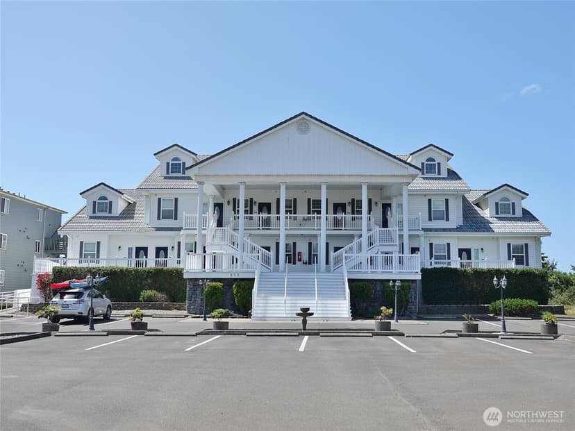 Property photo for 855 Ocean Shores Boulevard NW #203, Ocean Shores photo 8