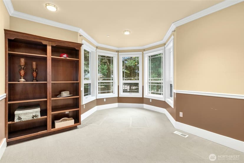 Property photo for 18634 92nd Avenue NE, Bothell photo 22
