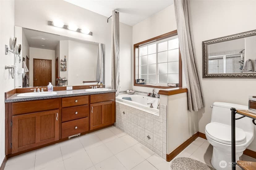 Property photo for 1708 210th Avenue E, Bonney Lake photo 23