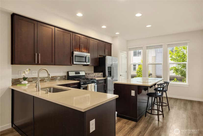 Property photo for 2020 129th Place SW #C, Everett photo 6
