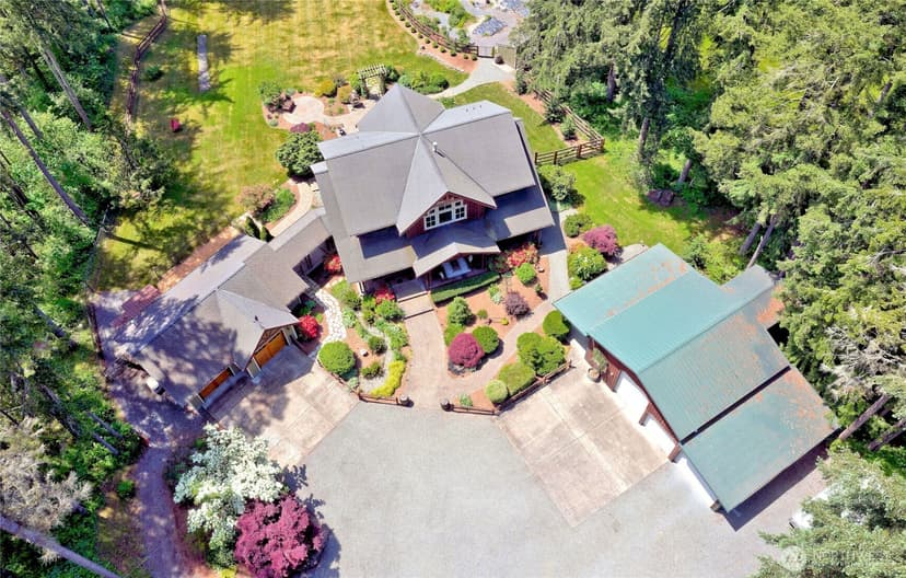 Property photo for 16931 Cedar Grove Rd. SE, Maple Valley photo 38