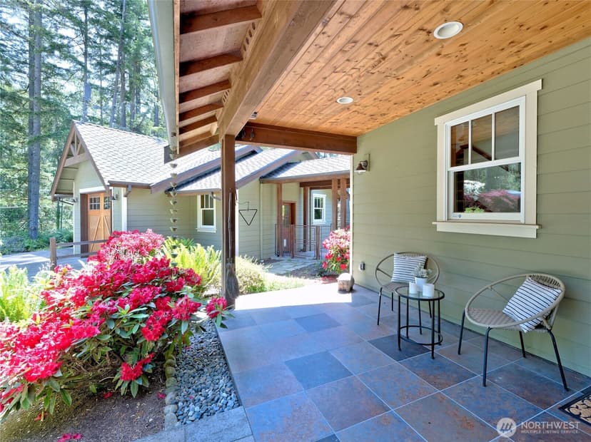 Property photo for 16931 Cedar Grove Rd. SE, Maple Valley photo 14