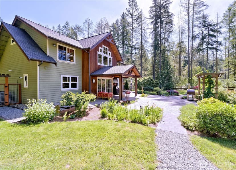 Property photo for 16931 Cedar Grove Rd. SE, Maple Valley photo 8