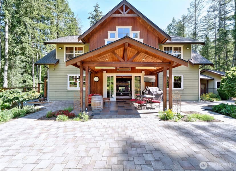 Property photo for 16931 Cedar Grove Rd. SE, Maple Valley photo 7