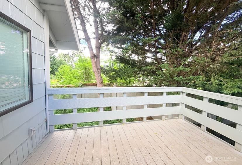 Property photo for 725 141st Place NE #4, Bellevue photo 19