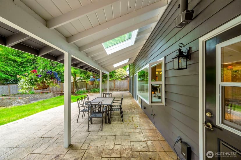 Property photo for 7928 SE 76th Street, Mercer Island photo 27