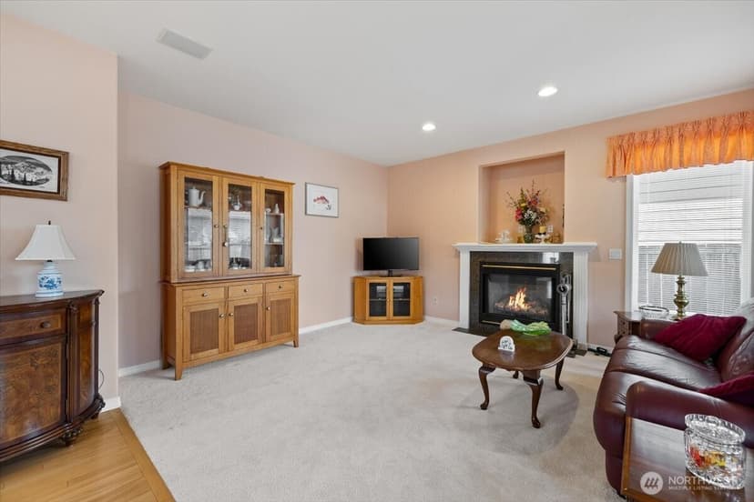 Property photo for 21612 129th Avenue SE, Kent photo 12
