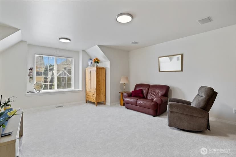 Property photo for 21612 129th Avenue SE, Kent photo 29