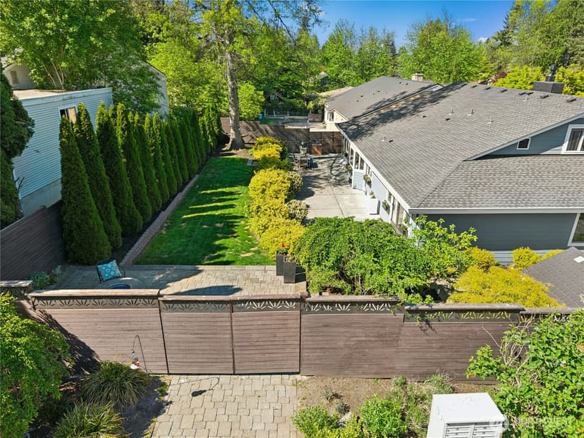 Property photo for 6607 149th Avenue NE, Redmond photo 35