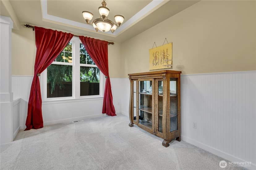 Property photo for 5530 Elizabeth Avenue SE, Auburn photo 11