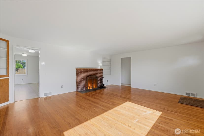 Property photo for 2210 N Mason Avenue, Tacoma photo 11