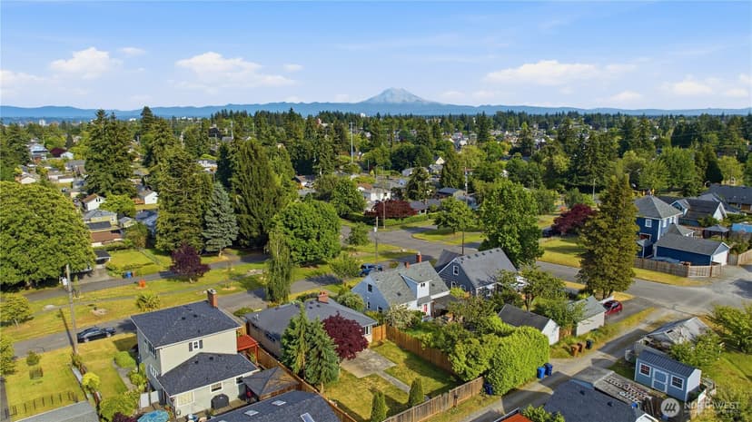 Property photo for 2210 N Mason Avenue, Tacoma photo 4