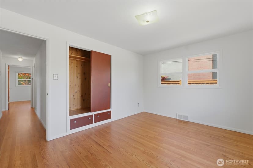 Property photo for 2210 N Mason Avenue, Tacoma photo 21