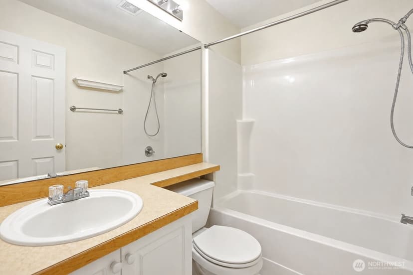 Property photo for 11890 NE 163rd Place #22-3, Bothell photo 19