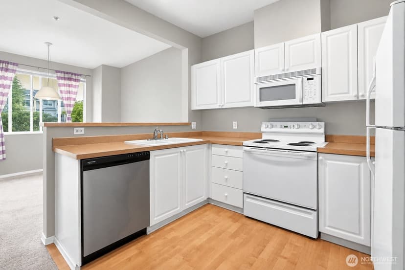 Property photo for 11890 NE 163rd Place #22-3, Bothell photo 4