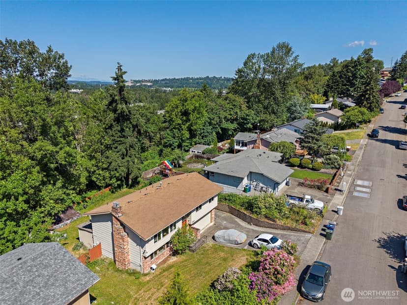 Property photo for 2521 Talbot Crest Drive S, Renton photo 32