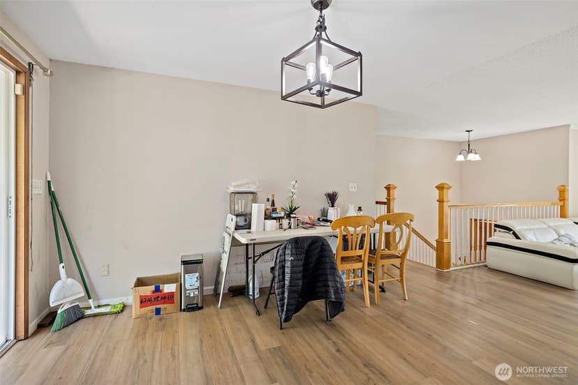 Property photo for 2521 Talbot Crest Drive S, Renton photo 6