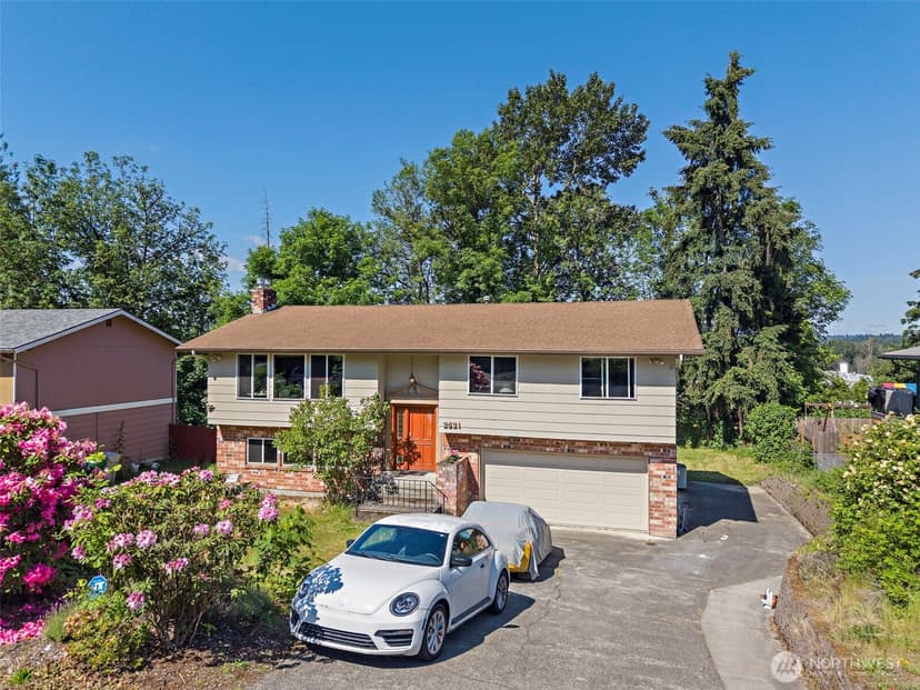 Property photo for 2521 Talbot Crest Drive S, Renton photo 3