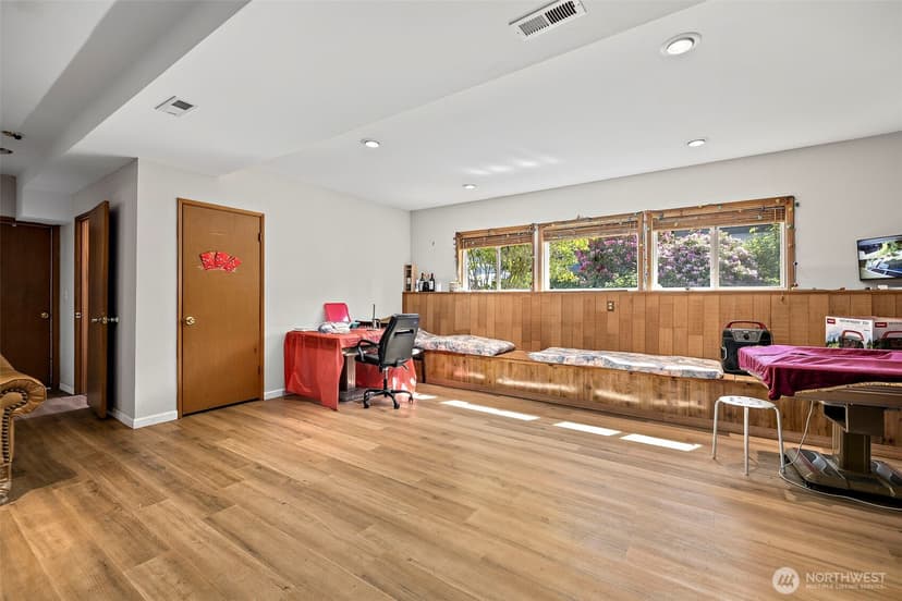 Property photo for 2521 Talbot Crest Drive S, Renton photo 21