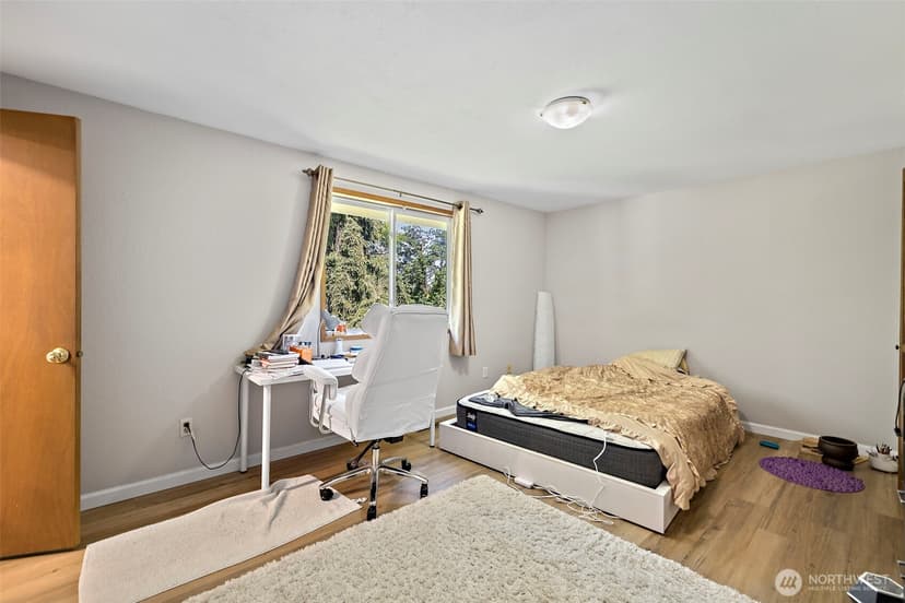 Property photo for 2521 Talbot Crest Drive S, Renton photo 17