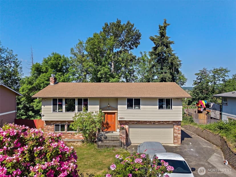Property photo for 2521 Talbot Crest Drive S, Renton