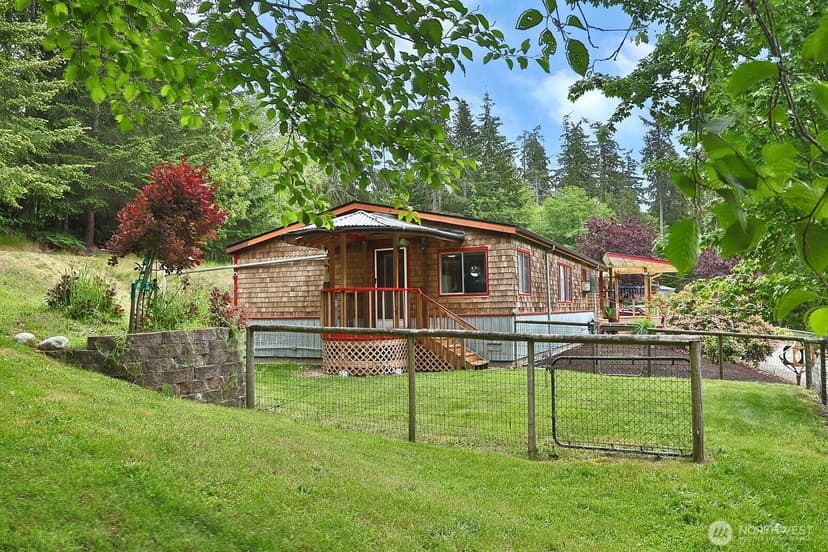 Property photo for 5214 Lakeside Drive, Langley photo 7