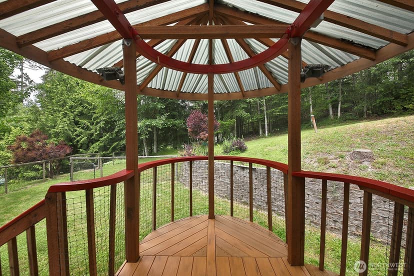Property photo for 5214 Lakeside Drive, Langley photo 23