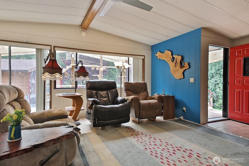Property photo for 5214 Lakeside Drive, Langley photo 12