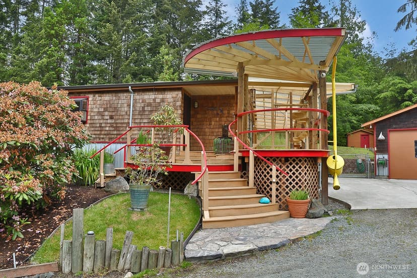 Property photo for 5214 Lakeside Drive, Langley photo 10