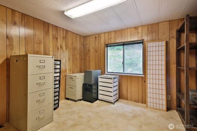 Property photo for 5214 Lakeside Drive, Langley photo 27