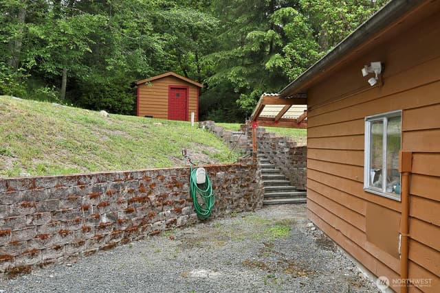 Property photo for 5214 Lakeside Drive, Langley photo 5