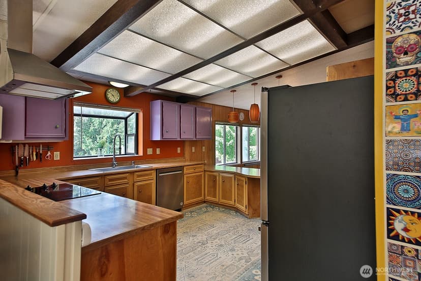Property photo for 5214 Lakeside Drive, Langley photo 15