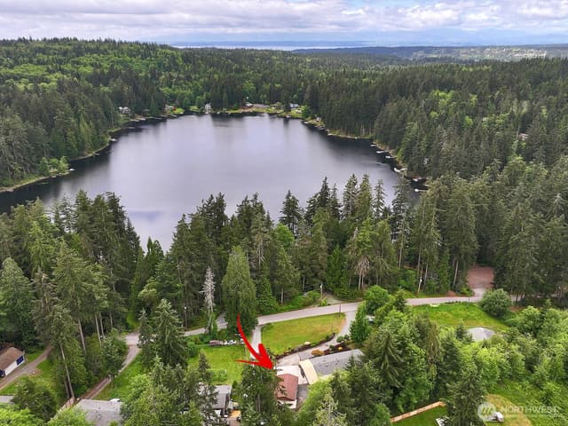 Property photo for 5214 Lakeside Drive, Langley