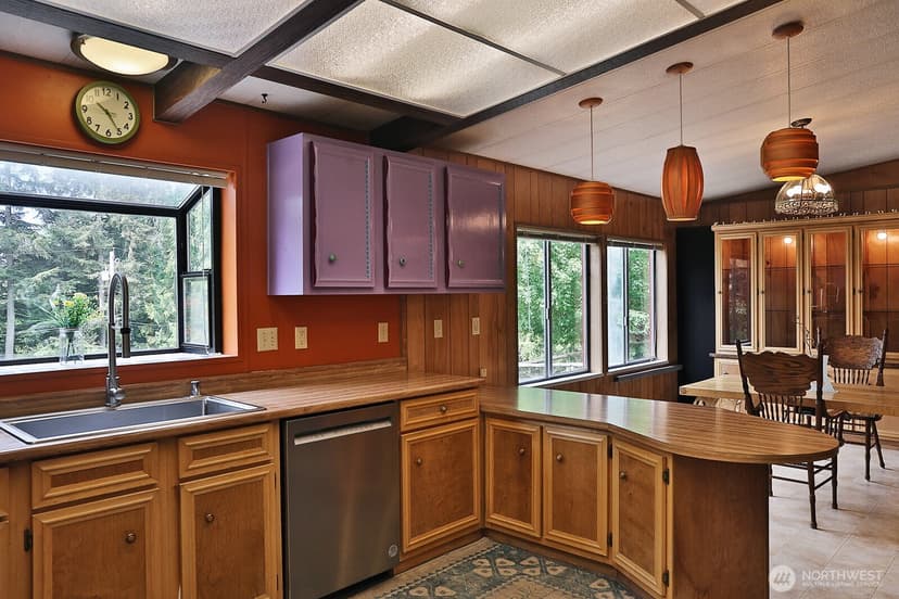 Property photo for 5214 Lakeside Drive, Langley photo 17