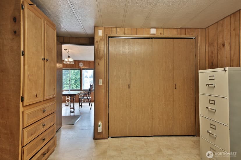 Property photo for 5214 Lakeside Drive, Langley photo 28