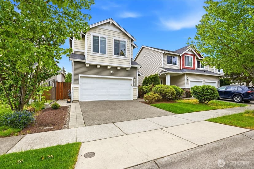 Property photo for 12716 12th Avenue SE, Everett photo 3