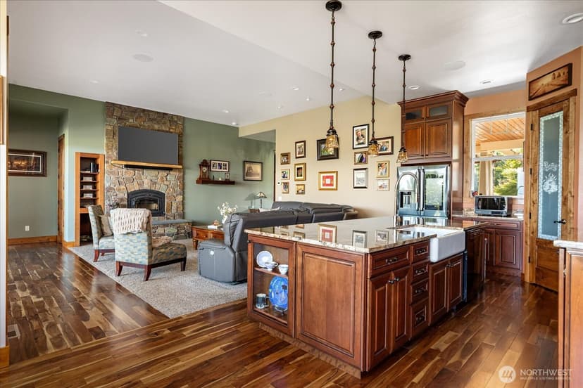 Property photo for 4764 Black Walnut Terrace, Clinton photo 13