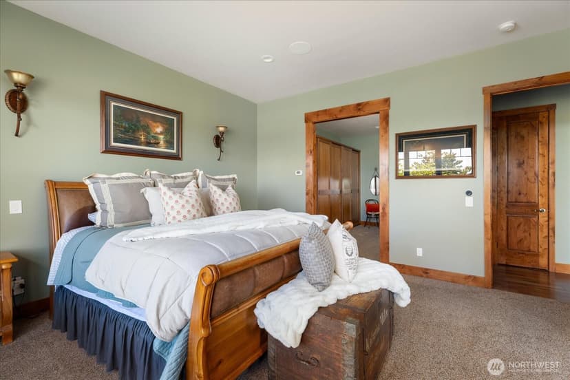 Property photo for 4764 Black Walnut Terrace, Clinton photo 17