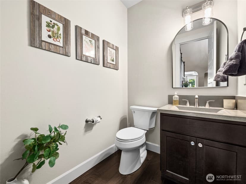 Property photo for 2015 186th Avenue E, Lake Tapps photo 10