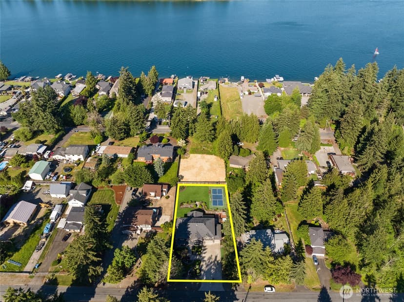 Property photo for 2015 186th Avenue E, Lake Tapps photo 35