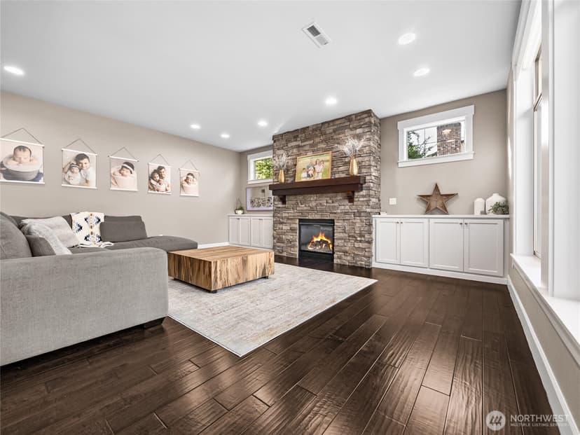 Property photo for 2015 186th Avenue E, Lake Tapps photo 7