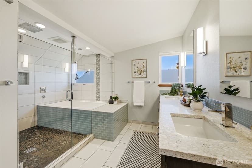 Property photo for 4730 48th Avenue S, Seattle photo 24