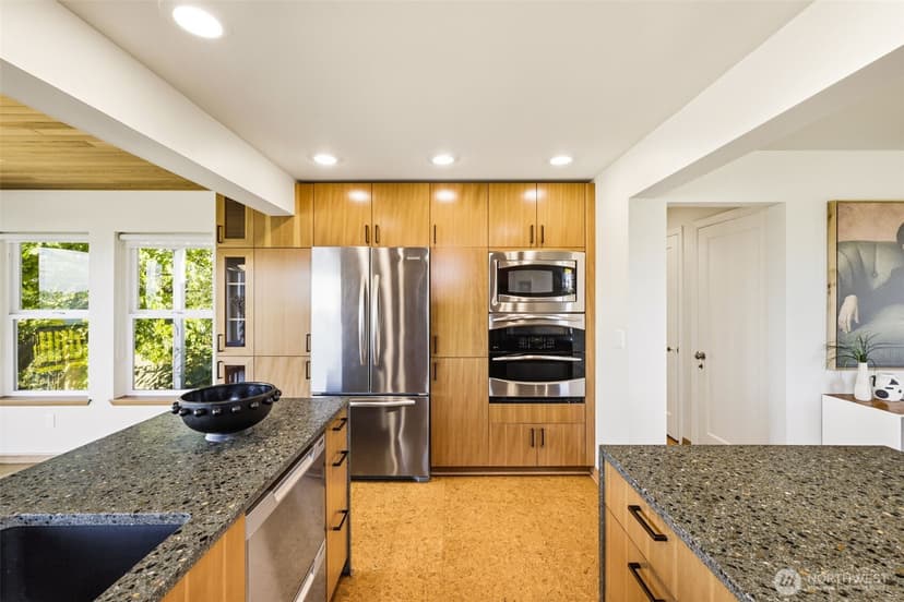 Property photo for 4730 48th Avenue S, Seattle photo 10