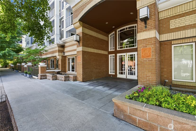 Property photo for 1545 NW 57th St #611, Seattle photo 21