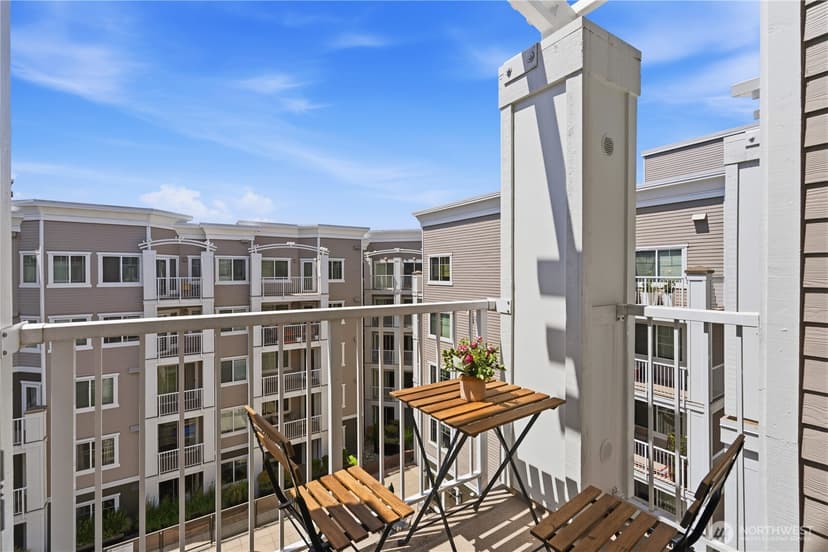 Property photo for 1545 NW 57th St #611, Seattle photo 17