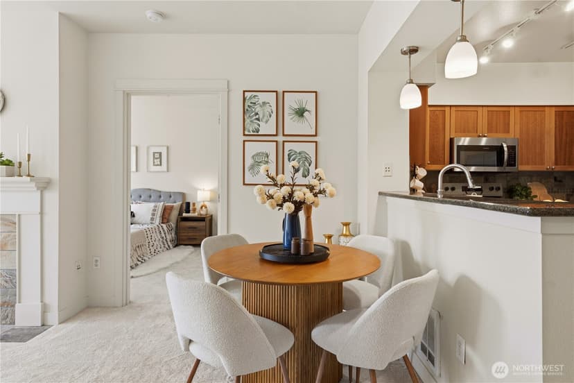 Property photo for 1545 NW 57th St #611, Seattle photo 8