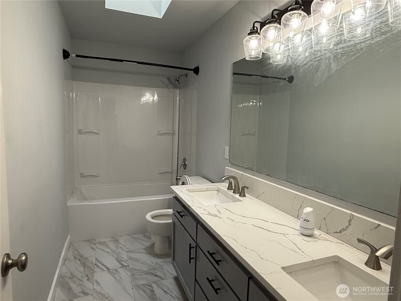 Property photo for 1400 Weaver Way, Snohomish photo 10